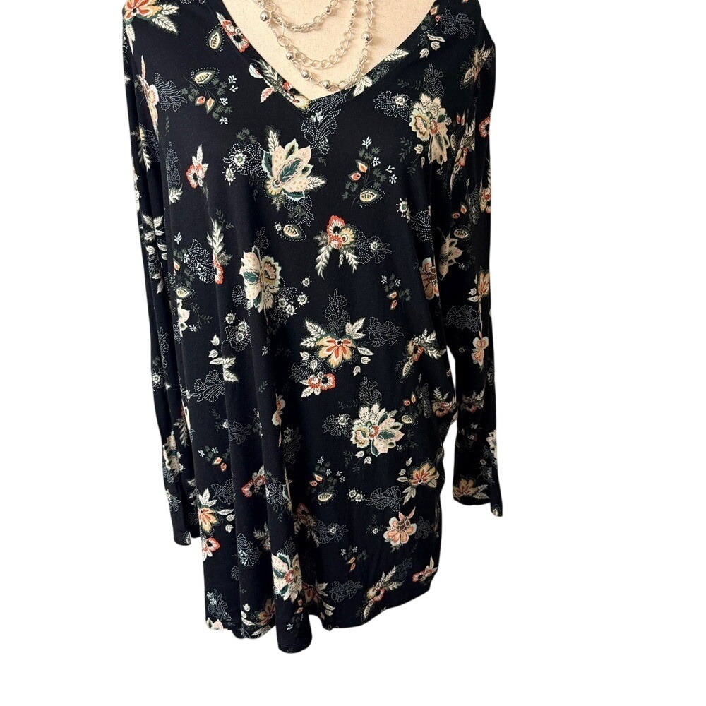 Lane Bryant‎ Floral V-Neck Long Sleeve Tunic Top Black Plus Size 18/20 101623